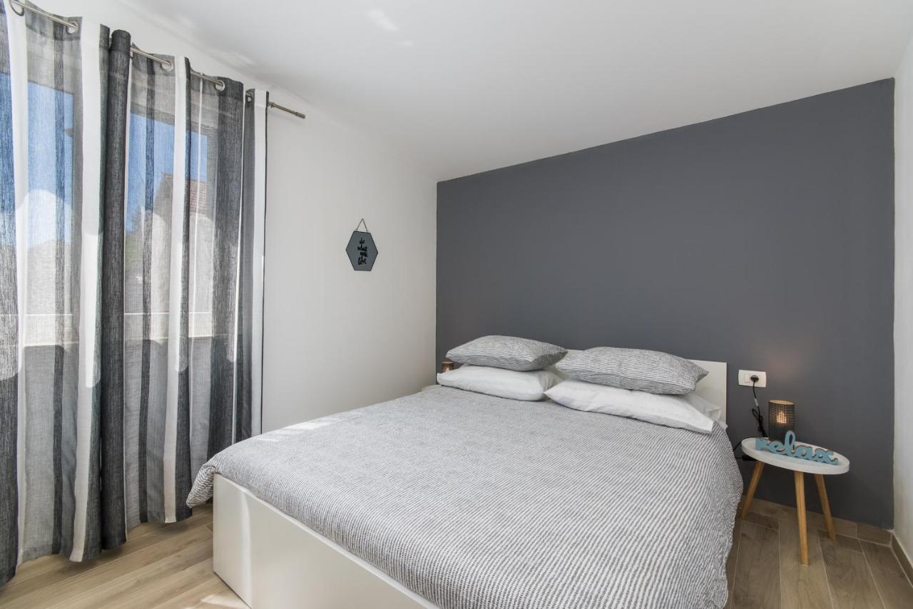 Apartment Finta Rogotin ภายนอก รูปภาพ